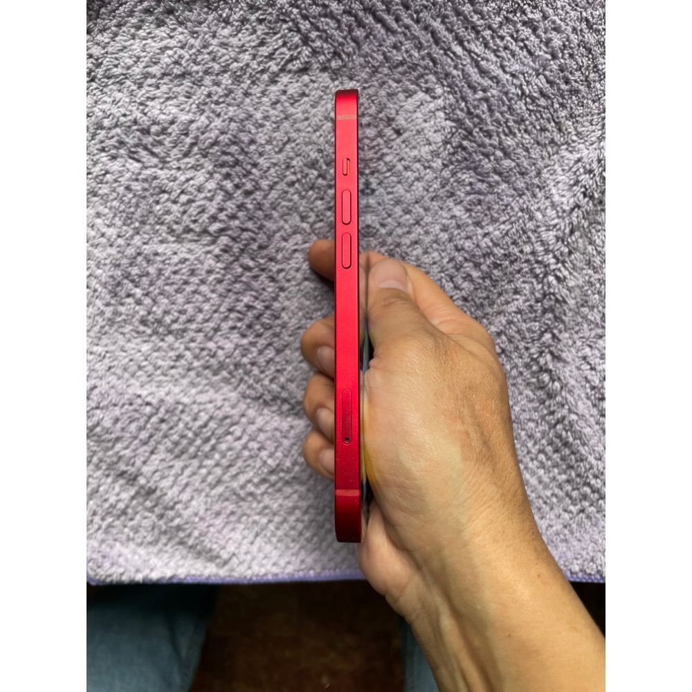 iPhone 13 128g 紅電池81%，全機正常，無維修紀綠，外觀有使用痕跡，螢幕無傷-細節圖4
