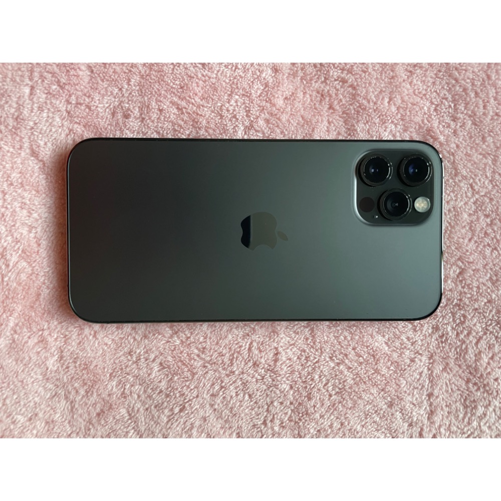 iphone 12 pro 256g 電池100%，只換過電池，無維修，外觀還不錯有盒附保護貼-細節圖5