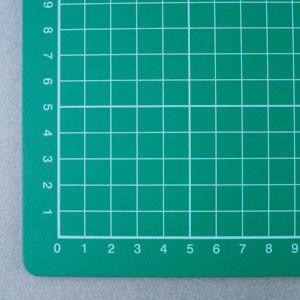 【現貨】切割墊 A4 (30*22) 有 粉紅 及 綠色 可選.是 切割板 桌墊 也可當 墊板 可加購 切割尺 喔~-細節圖5