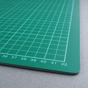 【現貨】切割墊 A3 (45*30CM) 8K 粉紅  / 綠色 切割板 是 墊板 也是 桌墊 可加購 切割尺 喔~-細節圖5