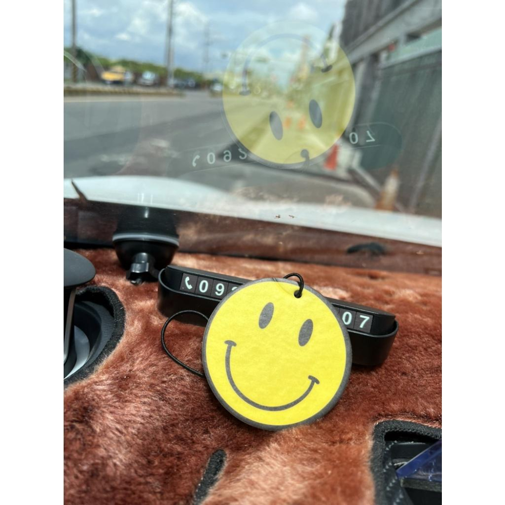 台灣現貨 療癒微笑車用芳香片 車用芳香片 芳香片 香水吊卡 療癒微笑 汽車香氛片 香氛片 汽車香片 廁所芳香 香氛吊卡-細節圖3