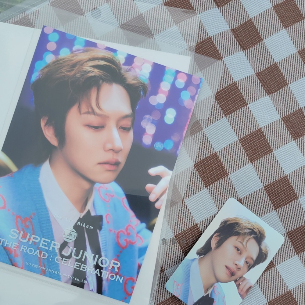 🐢SUPER JUNIOR The Road : Celebration 官方周邊-明信片全息小卡🐢-細節圖3