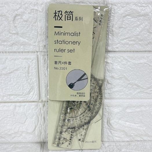 【台灣現貨 開學必備】多功能學生套尺四件組 多功能文具 尺 量角器 直角三角形 等腰三角形 20公分尺 學生文具-細節圖2