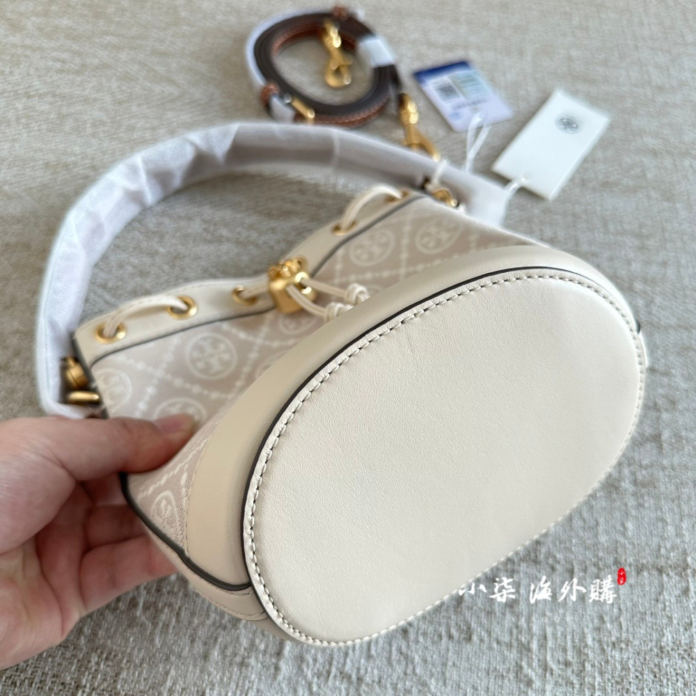 實物拍攝 海外購 TORY BURCH TB 專櫃款 迷你 深藍 印花 T MONOGRAM 水桶包 側背包 TB女包-細節圖3