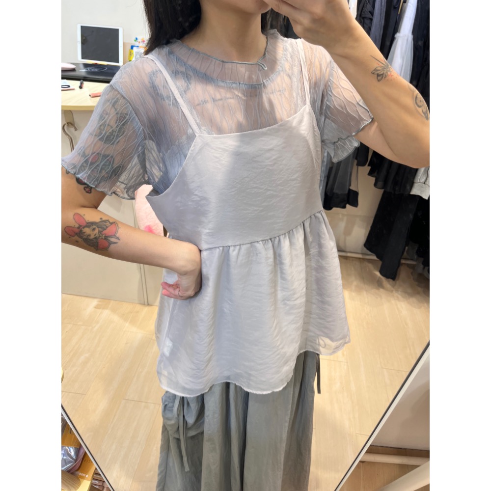 雪紡後鏤空背心-細節圖3