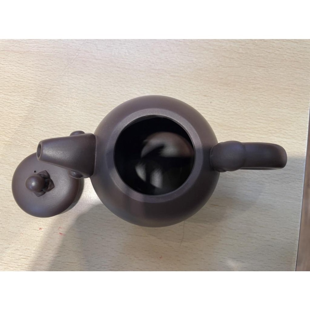 【澄韻堂】現貨全新正品、免運-陸羽精選紫砂壺-附禮盒提袋- 十二生肖2015羊年壺(三陽開泰)紫砂壺,約230cc-細節圖5