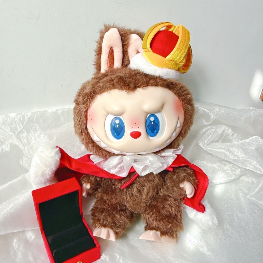美品👑Labubu 37公分 象棋大冒險 國王 毛絨公仔 泡泡瑪特 popmart 拉布布-細節圖3