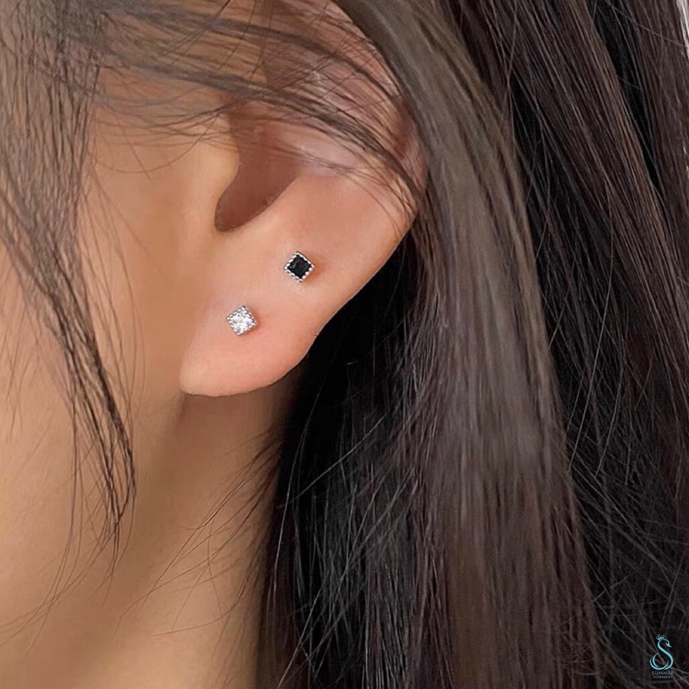 SUMMER 銀飾💫［925純銀］迷你方鑽 小方黑/白鑽 耳針式&鎖珠式耳環 純銀耳環-細節圖9