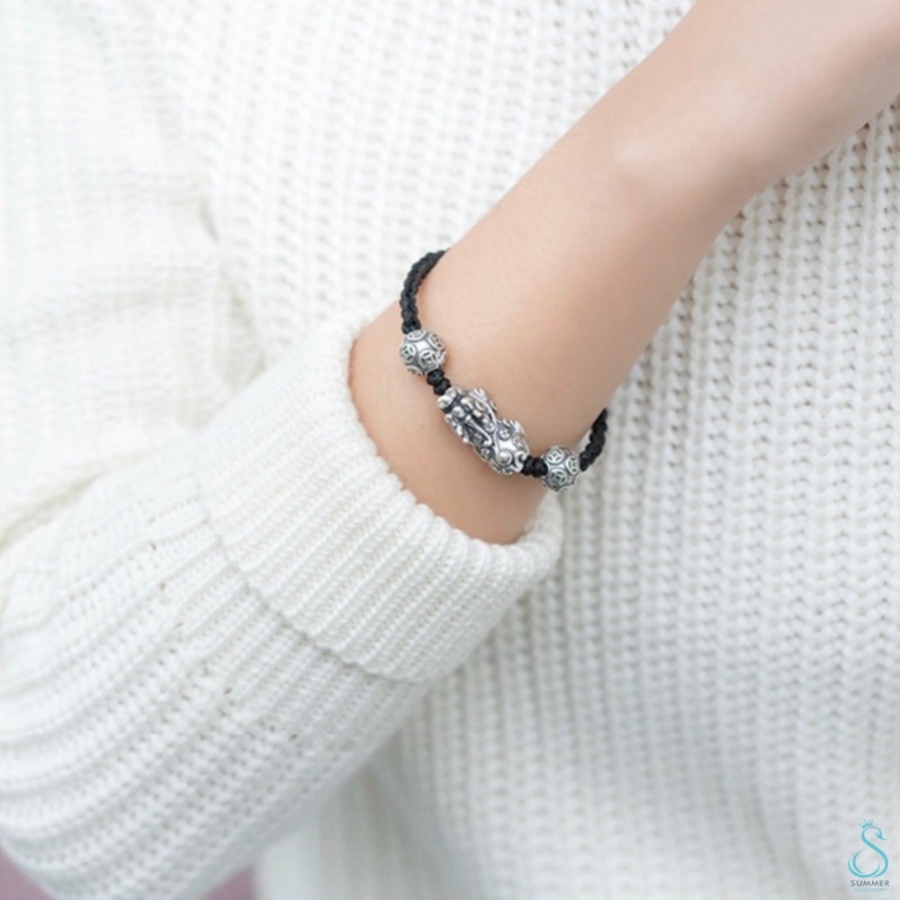 SUMMER 銀飾💫［999足銀］ 招財避邪貔貅紅繩 黑繩 開運轉運 男女皆可佩戴 情侶款-細節圖2