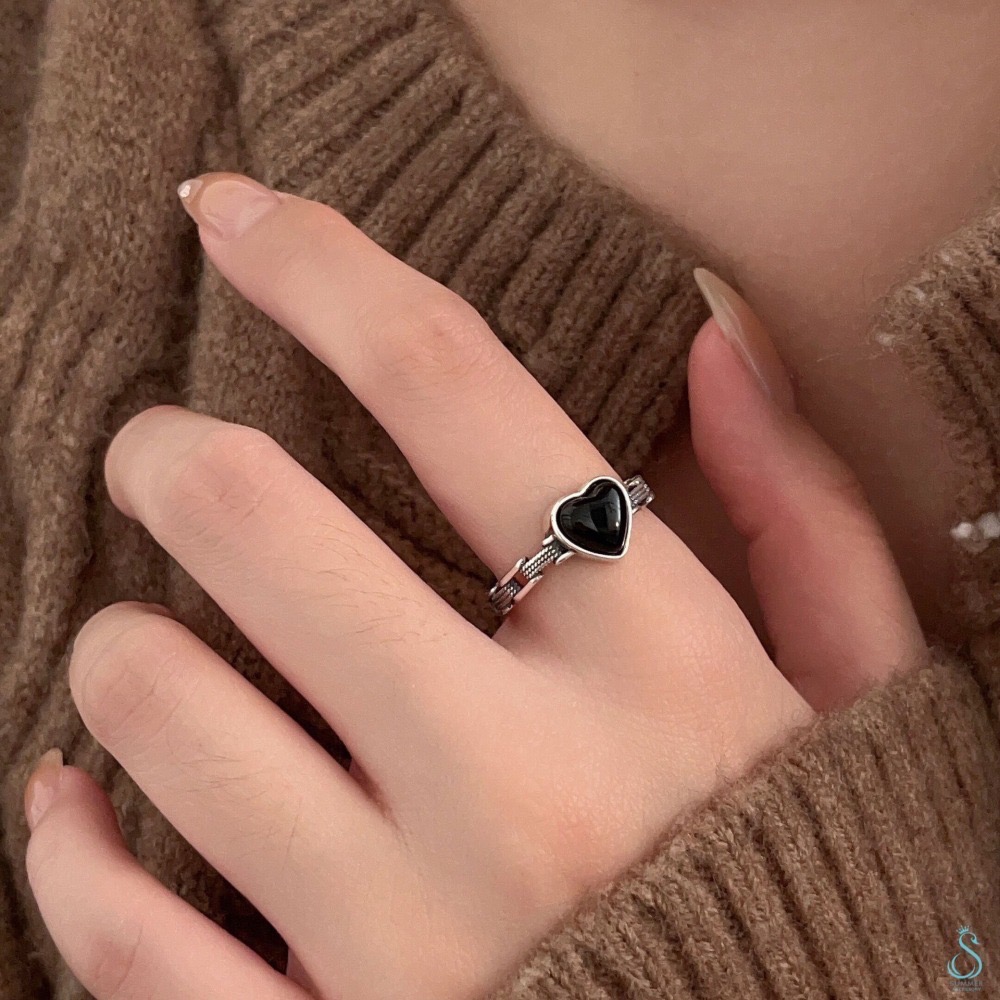 SUMMER韓 銀飾💫［925純銀］復古🖤愛心戒 天然黑瑪瑙 純銀戒指-細節圖2