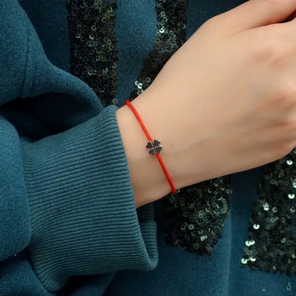 SUMMER 銀飾💫［925純銀］幸運草 手作紅繩手鏈 幸運手鏈 純銀手鏈-細節圖5