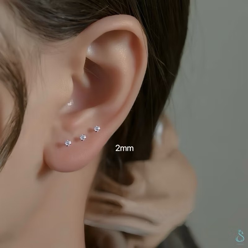 SUMMER 銀飾💫［S999足銀］精選5A超閃鋯石💎 防過敏養耳 《一對優惠價》圓珠/閃亮圓鑽 純銀養耳棒 純銀耳-細節圖6