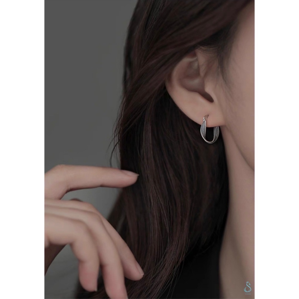 SUMMER 銀飾💫［925純銀］復古泰銀 麻花弦弧線條 耳扣耳環 純銀耳環-細節圖9