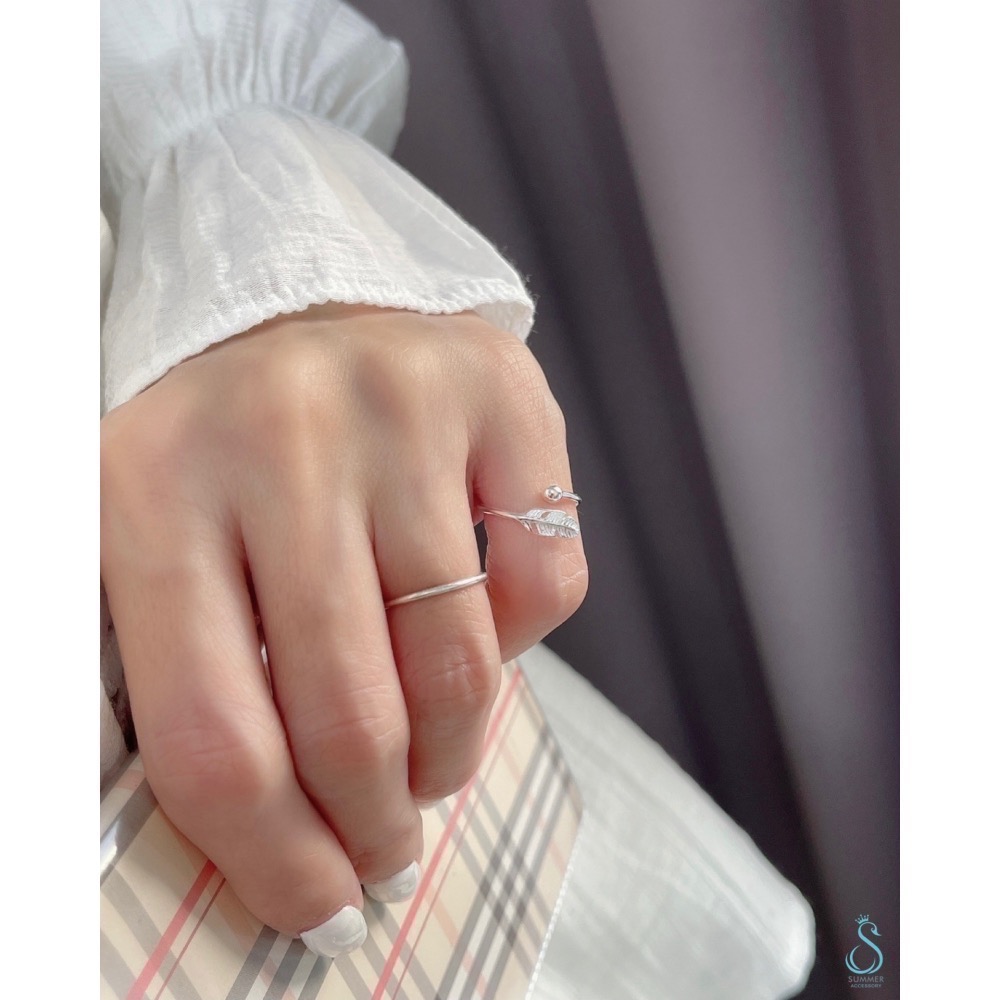 SUMMER 銀飾💫［925純銀］🍃簡約羽毛造型尾戒（開口戒圍可自行調整佩戴）抗過敏 純銀戒指-細節圖3