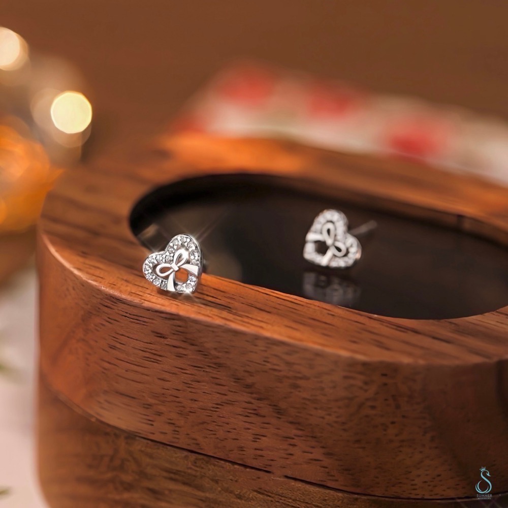 SUMMER 銀飾💫［999足銀］心鑽蝴蝶結耳環 純銀耳環 愛心耳環 蝴蝶結耳環 純銀飾品-細節圖3