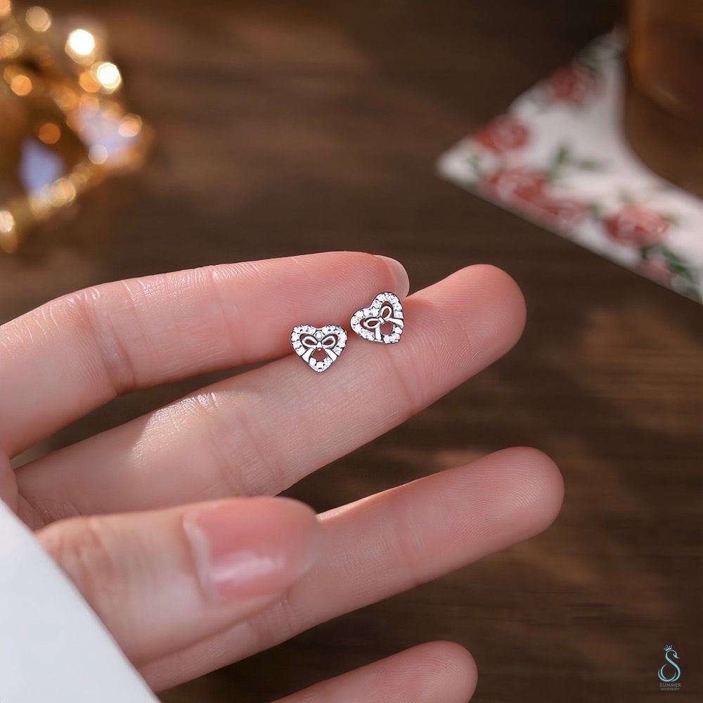 SUMMER 銀飾💫［999足銀］心鑽蝴蝶結耳環 純銀耳環 愛心耳環 蝴蝶結耳環 純銀飾品-細節圖5