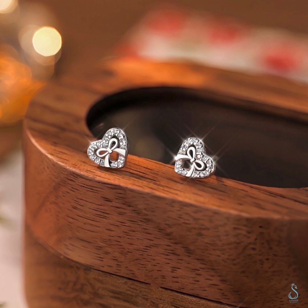 SUMMER 銀飾💫［999足銀］心鑽蝴蝶結耳環 純銀耳環 愛心耳環 蝴蝶結耳環 純銀飾品-細節圖9