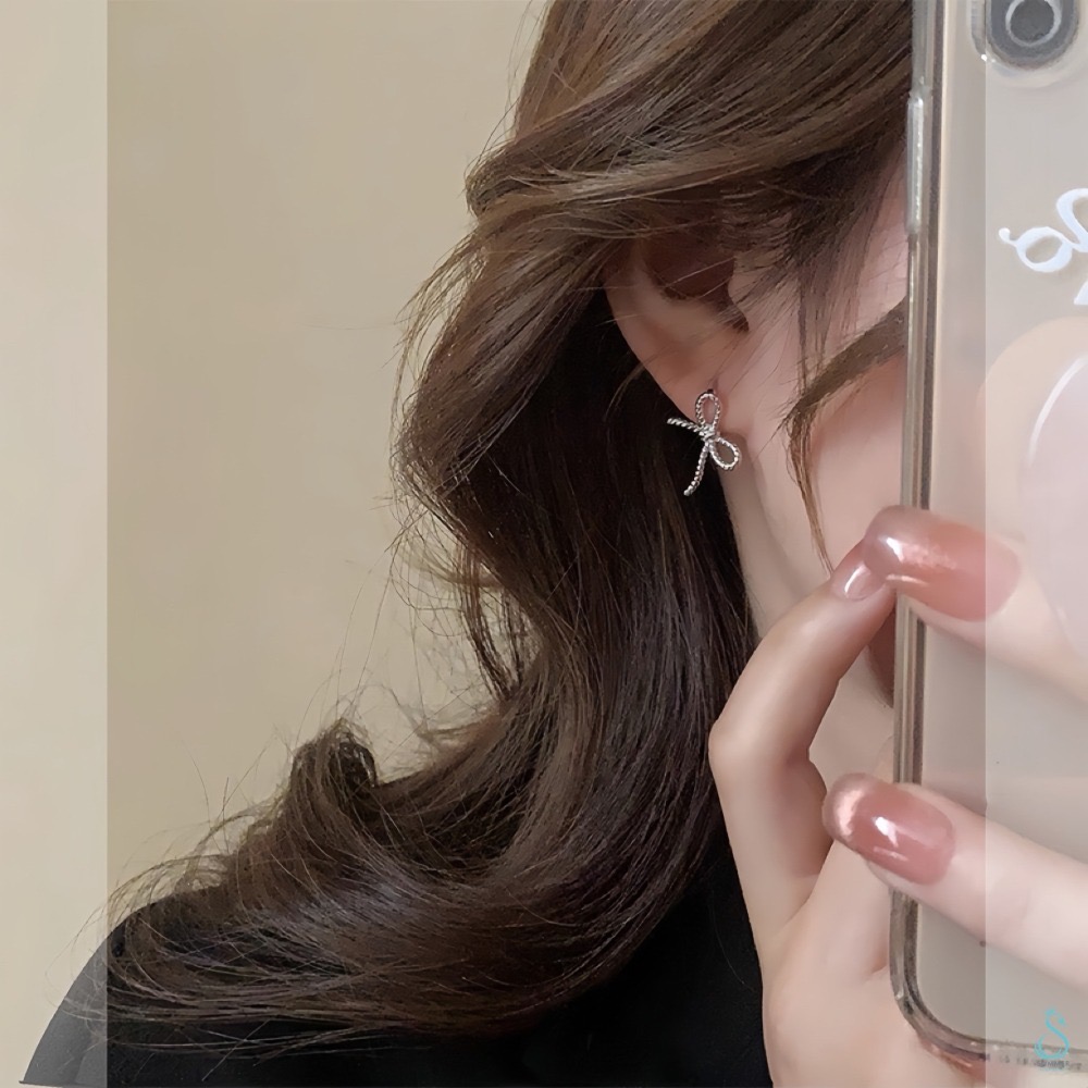 SUMMER韓 銀飾💫［925純銀］韓系甜美 蝴蝶結耳扣耳環 韓星同款 易扣式 純銀耳環 純銀飾品-細節圖3