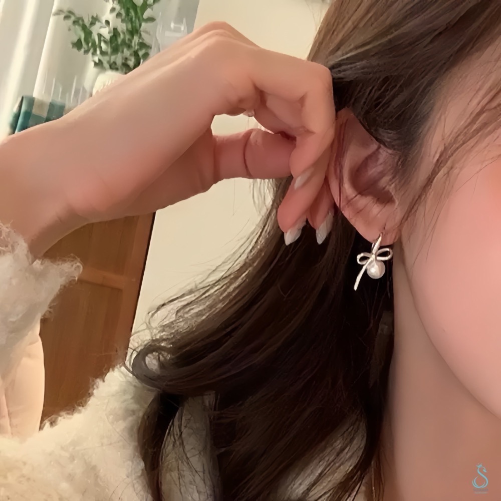 SUMMER 銀飾💫［925純銀］蝴蝶結珍珠耳環 「嚴選高端質量版非市售輕量版」耳扣耳環 純銀耳環 純銀飾品-細節圖3
