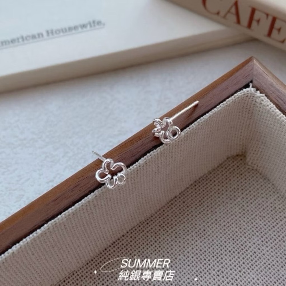 SUMMER 銀飾💫［999足銀］<綣綣花語>鎖珠式耳環 洗澡睡覺不用摘 立體造型 純銀耳環 迷你耳環 純銀飾品-細節圖9