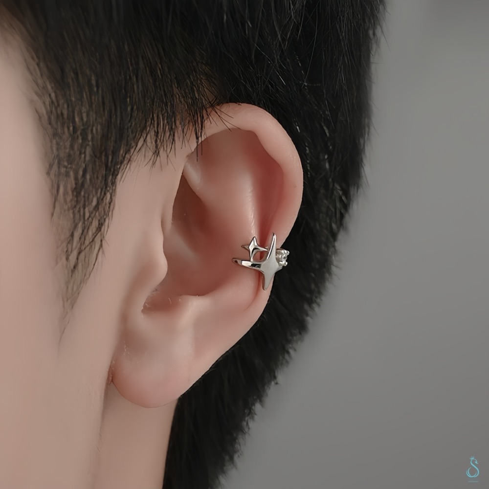 SUMMER 銀飾💫［925純銀］✨單鑽四芒星耳夾 耳骨夾 星芒耳環 男女可戴 純銀耳環 純銀飾品-細節圖3