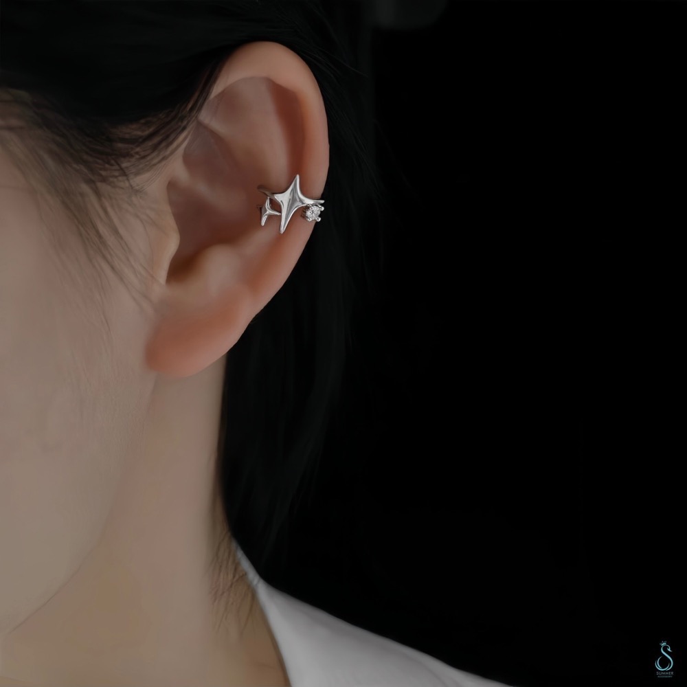 SUMMER 銀飾💫［925純銀］✨單鑽四芒星耳夾 耳骨夾 星芒耳環 男女可戴 純銀耳環 純銀飾品-細節圖5