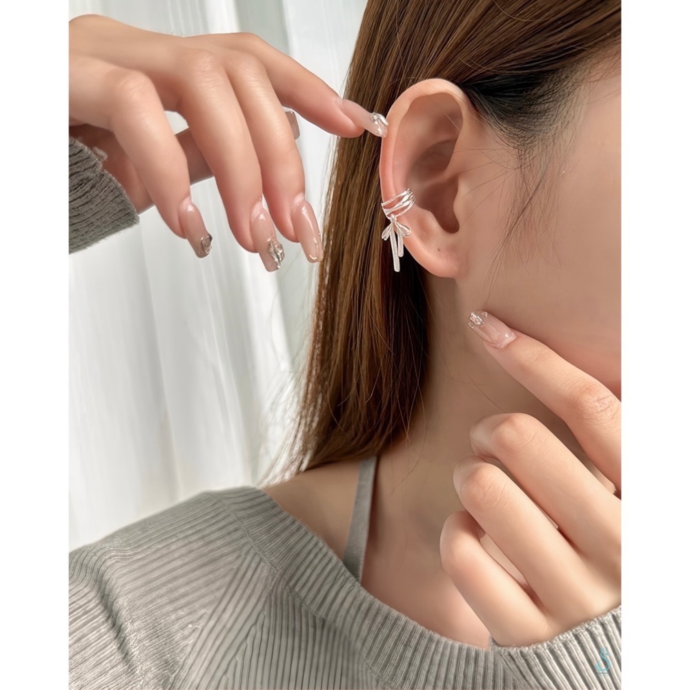 SUMMER韓 銀飾💫［925純銀］銀緞流光 蝴蝶結耳夾 耳骨夾 純銀耳環 純銀飾品-細節圖4
