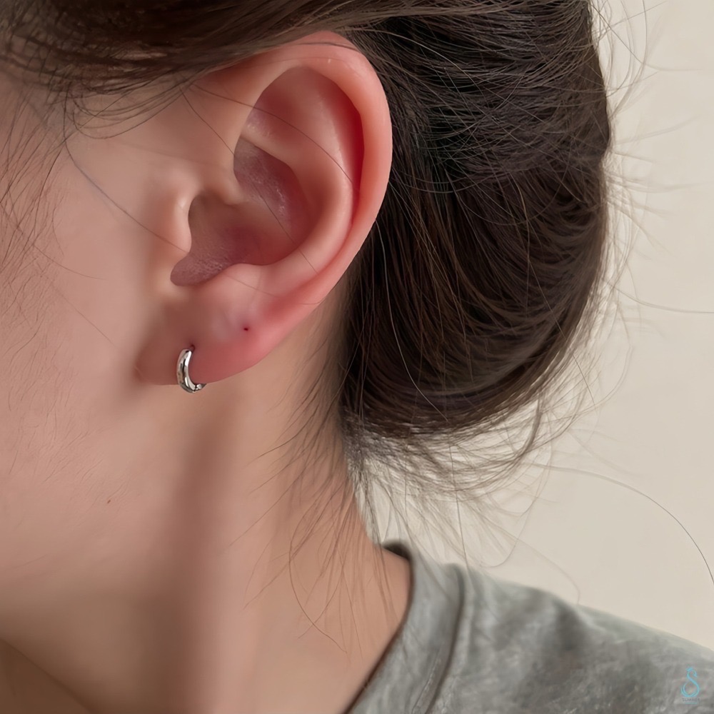 SUMMER 銀飾💫［925純銀］加寛素圈 易扣式耳環 男女多尺寸 面寬3mm 洗澡睡覺不用摘 純銀耳環-細節圖6