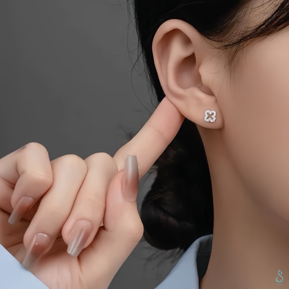 SUMMER 銀飾💫［925純銀］鑲鑽幸運草轉珠耳環 鎖珠式耳環 純銀耳環 純銀飾品-細節圖5