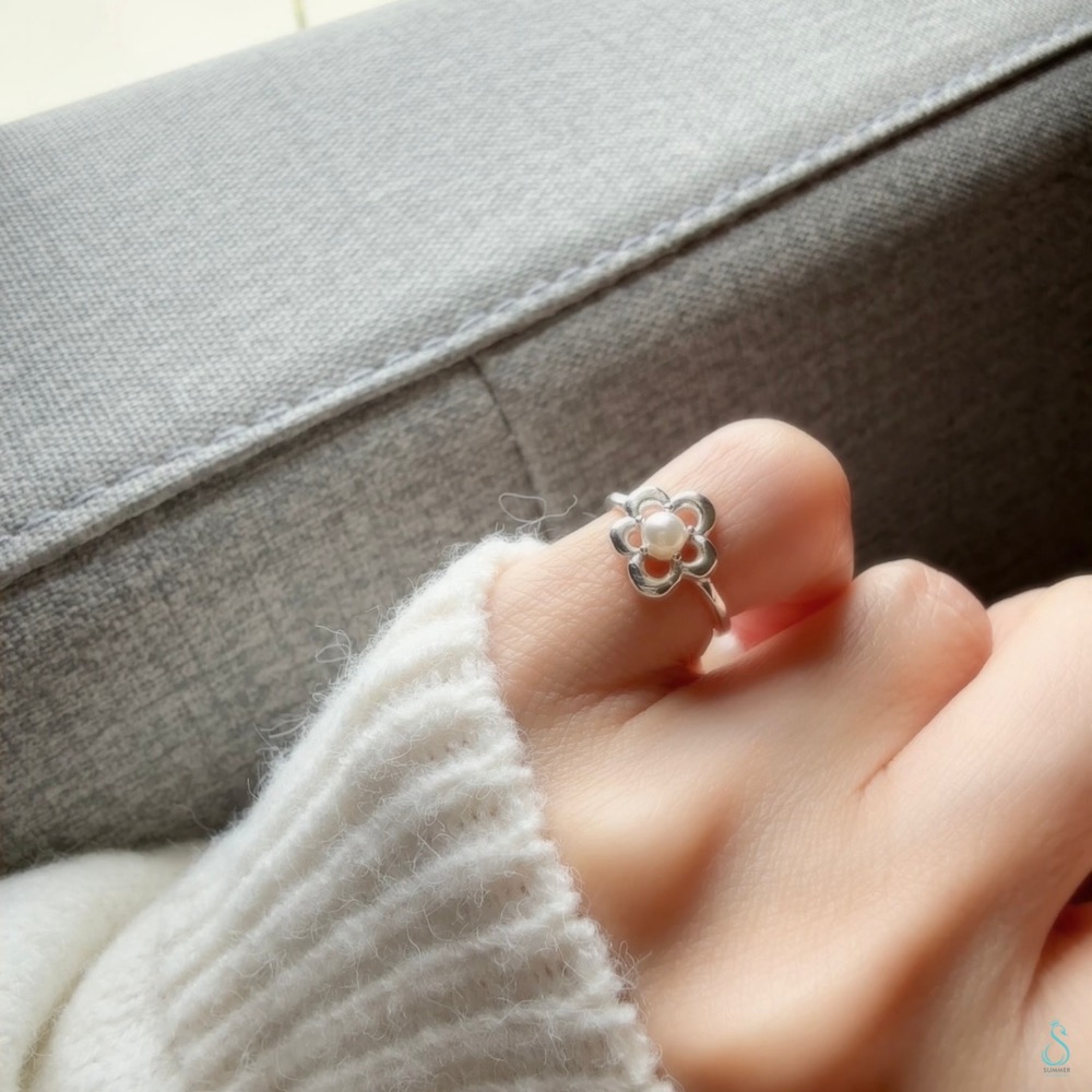 SUMMER 銀飾💫［925純銀］寓意「美好」 <花漾珍珠戒> 可調尾戒 純銀戒指 純銀尾戒 純銀飾品-細節圖2