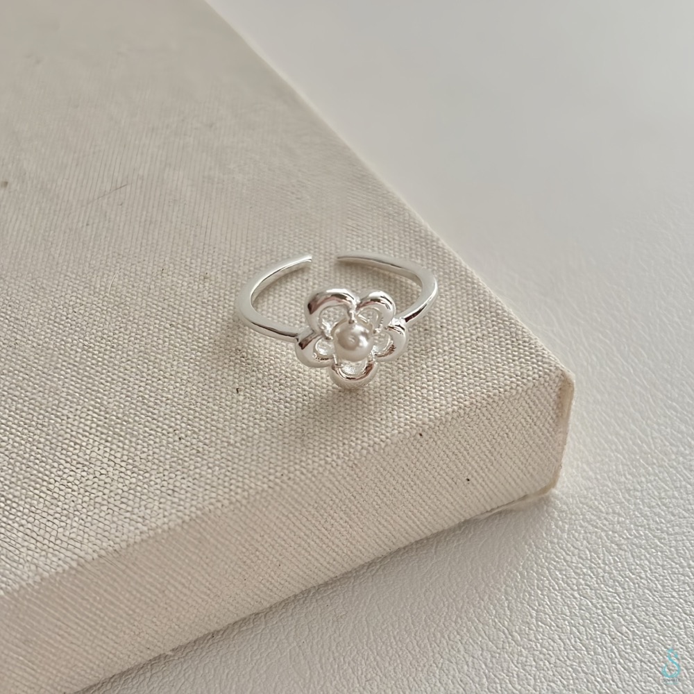 SUMMER 銀飾💫［925純銀］寓意「美好」 <花漾珍珠戒> 可調尾戒 純銀戒指 純銀尾戒 純銀飾品-細節圖8