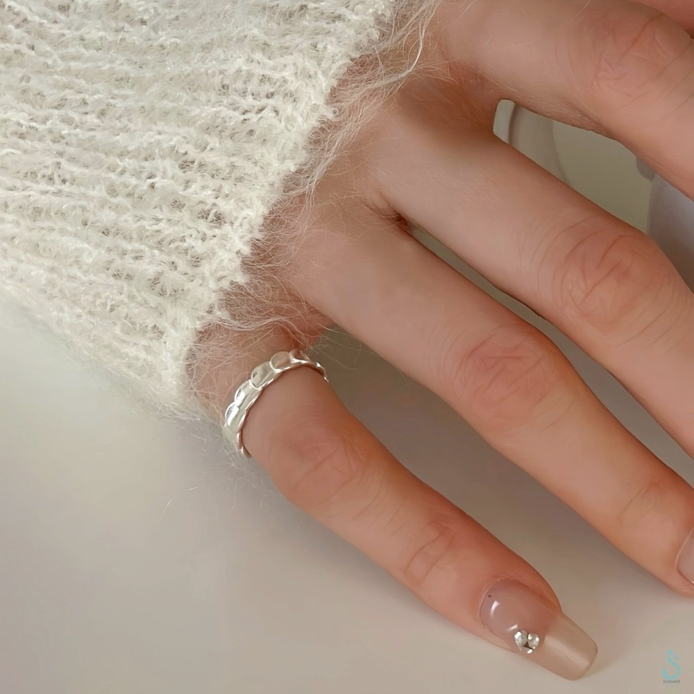 SUMMER 銀飾💫［925純銀］<晨曦泡沫>加厚版小尺寸尾戒 純銀戒指 純銀尾戒 寬尾戒 純銀飾品-細節圖5