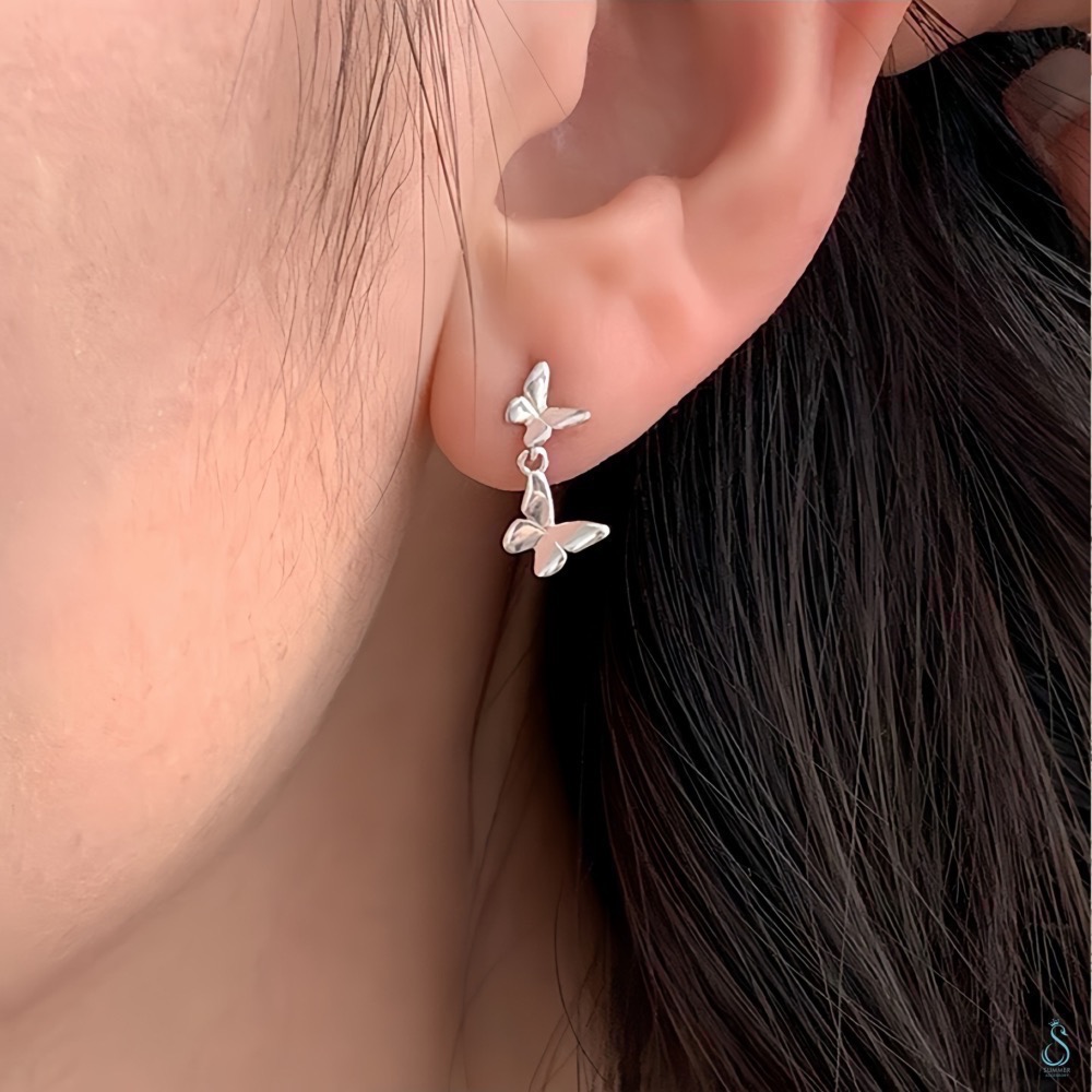 SUMMER 銀飾💫［999足銀］<蝶影耳畔> 鎖珠式耳環 雙蝴蝶造型耳環 轉珠耳環 甜美優雅 純銀耳環 純銀飾品-細節圖3