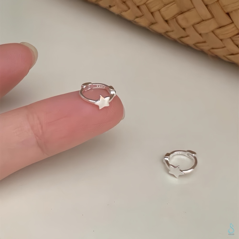 SUMMER 銀飾💫［999足銀］<小幸運星> 迷你貼耳耳環 純銀耳環 星星耳環 純銀飾品-細節圖6