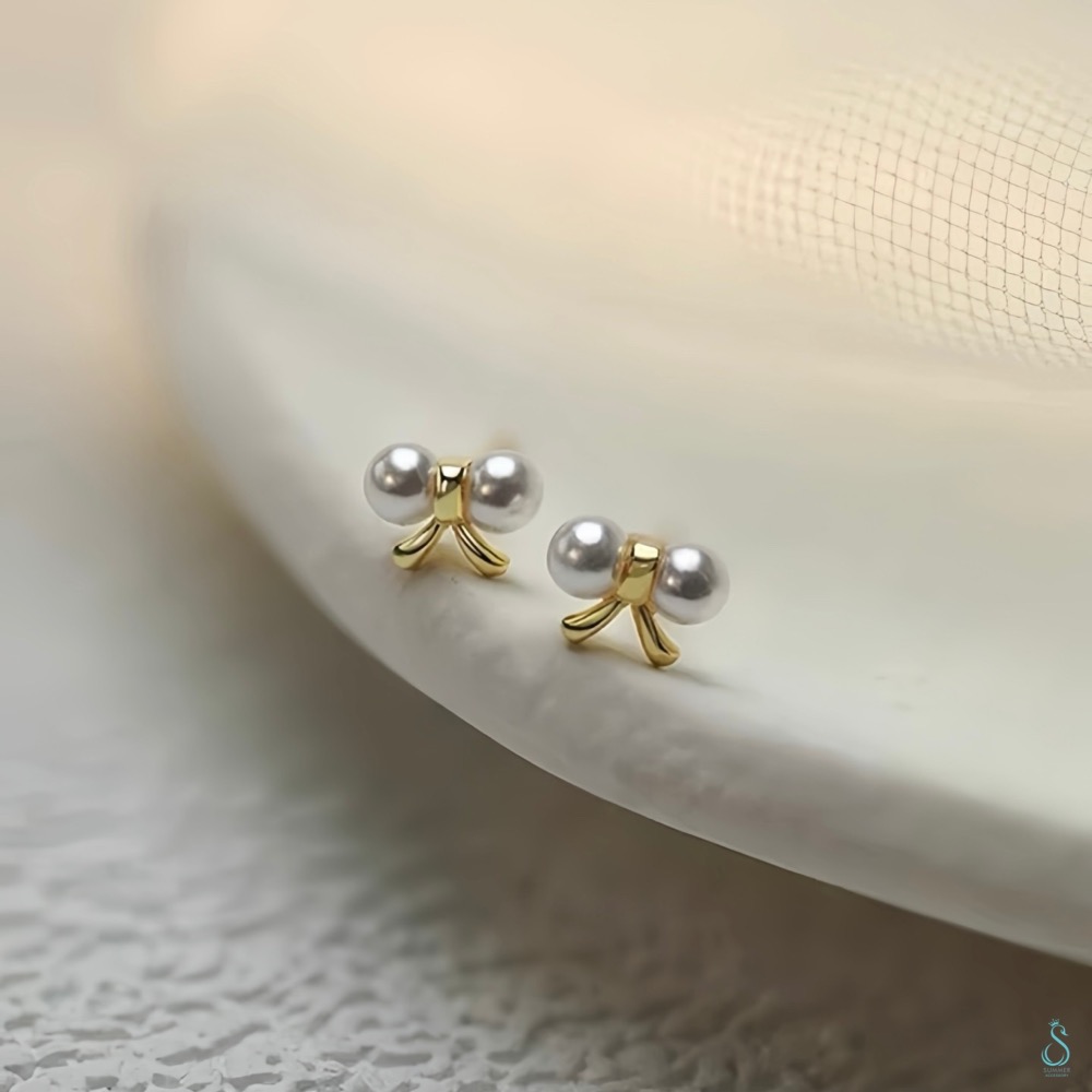 SUMMER韓 銀飾💫［925純銀］<悄悄心動>韓系蝴蝶結珍珠耳環 純銀耳環 純銀飾品-細節圖6