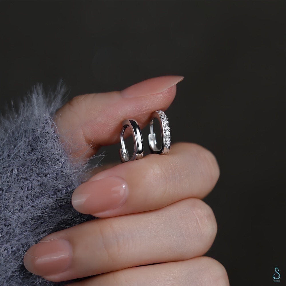 SUMMER韓 銀飾💫［925純銀］<日常微光> 菱形不對稱易扣式耳環 耳扣 純銀耳環 純銀飾品-細節圖6