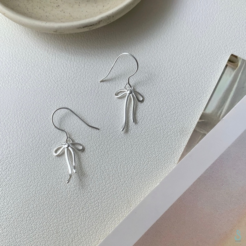 SUMMER 銀飾💫［925純銀］<流線蝴蝶結>耳勾耳環 純銀耳環 純銀飾品-細節圖5