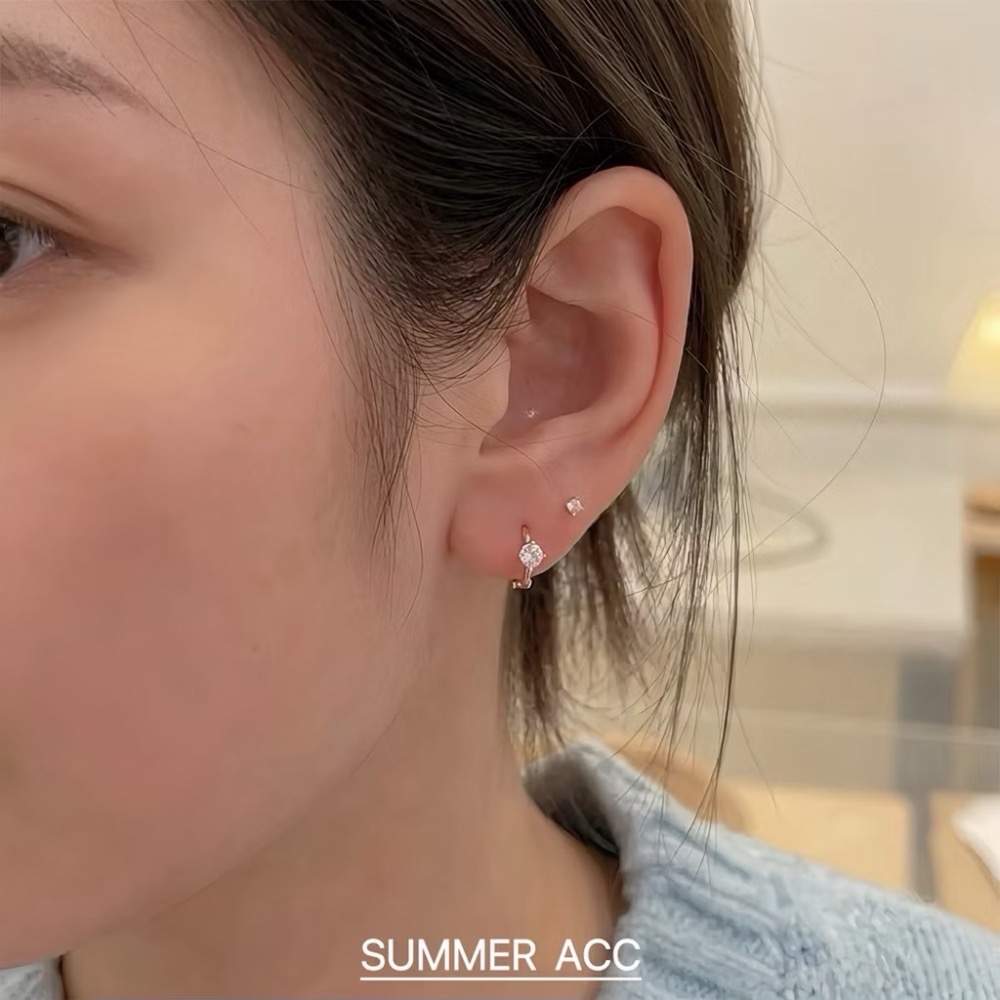 SUMMER韓 銀飾💫［S925純銀］迷你貼耳 四爪閃鑽純銀耳環 正韓 易扣式 耳扣耳環 圈圈耳環 純銀飾品-細節圖9
