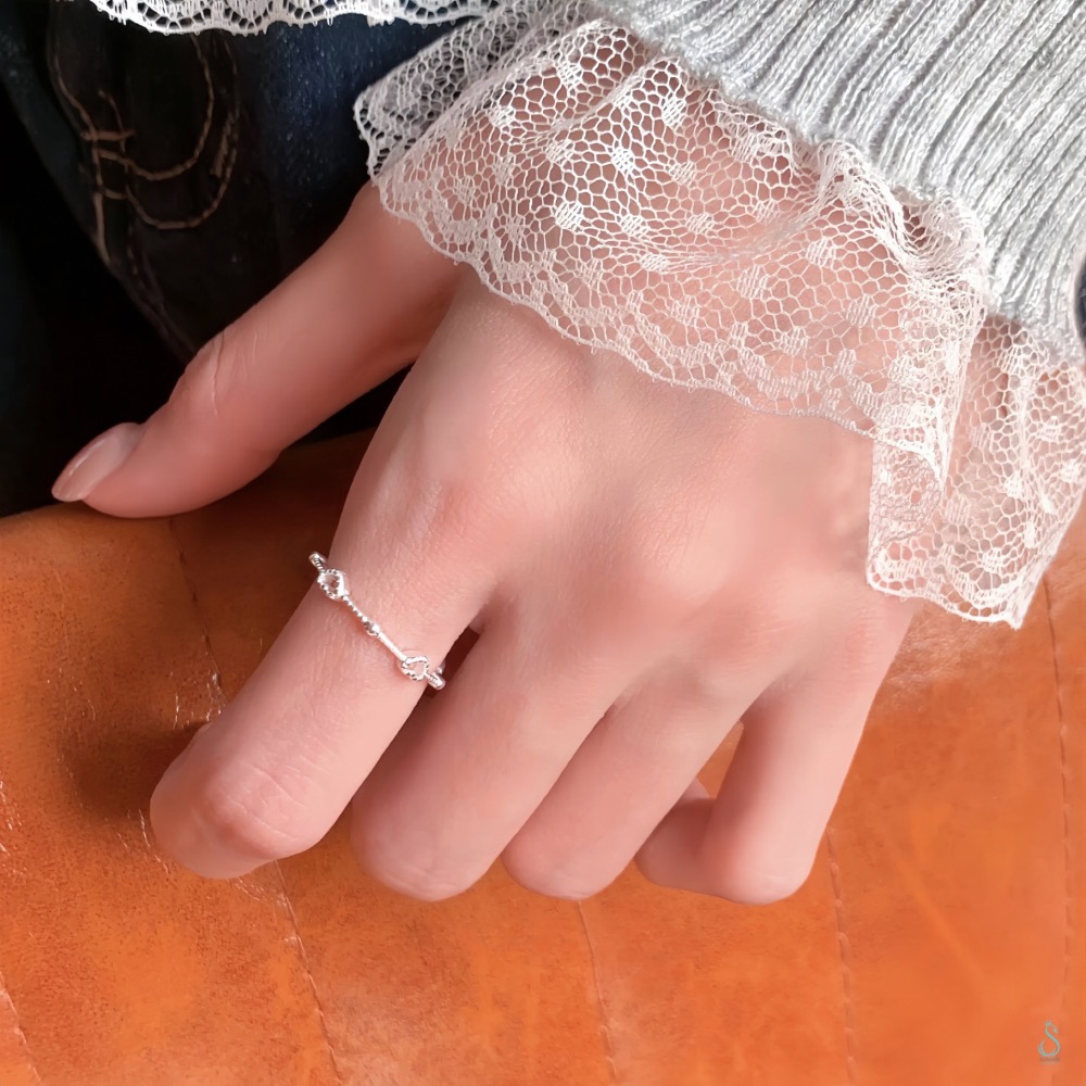 SUMMER 銀飾💫［925純銀］<編織的心願>極細線戒 愛心戒指 純銀戒指 純銀飾品-細節圖7