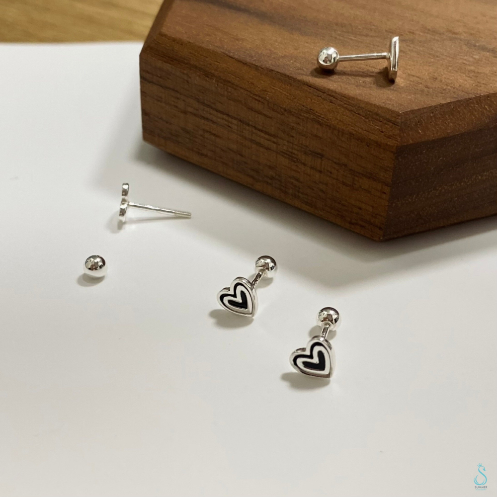 SUMMER 銀飾💫［999足銀］<黑白戀曲>愛心轉珠耳環 養耳不過敏 耳蝸耳環 鎖珠式耳環 純銀耳環 銀飾品-細節圖6