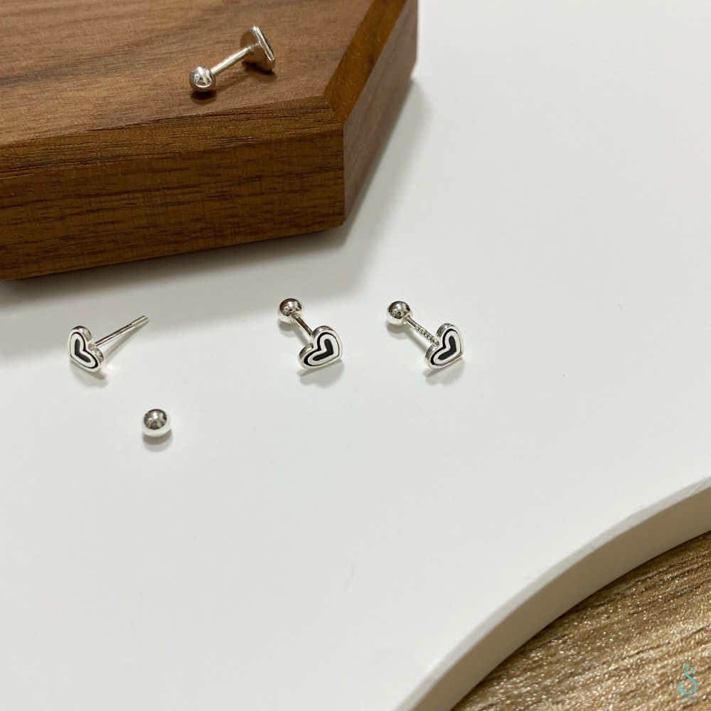 SUMMER 銀飾💫［999足銀］<黑白戀曲>愛心轉珠耳環 養耳不過敏 耳蝸耳環 鎖珠式耳環 純銀耳環 銀飾品-細節圖8