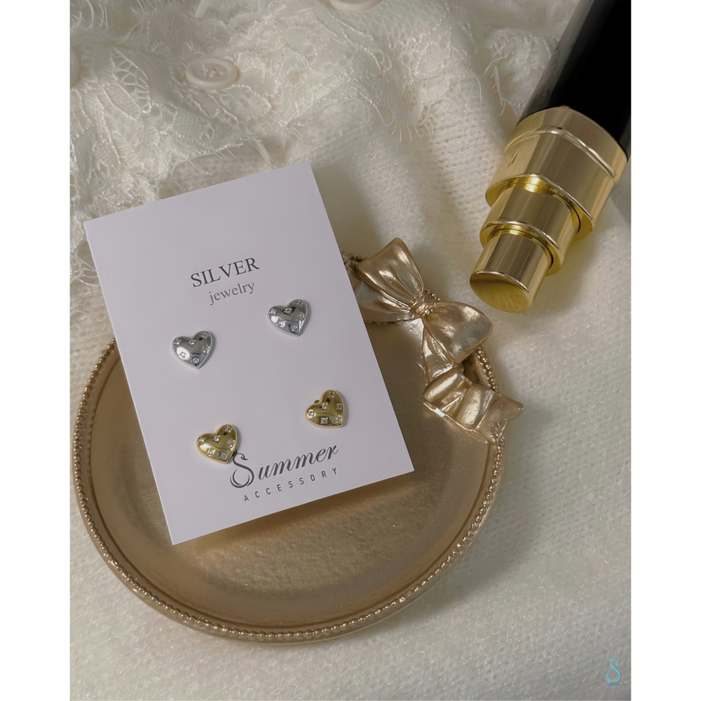 一戴就有感 💛🤍SUMMER 銀飾💫［925純銀］微閃甜心 純銀耳環 愛心耳環 甜美 鑲鑽 正韓 純銀飾品-細節圖3