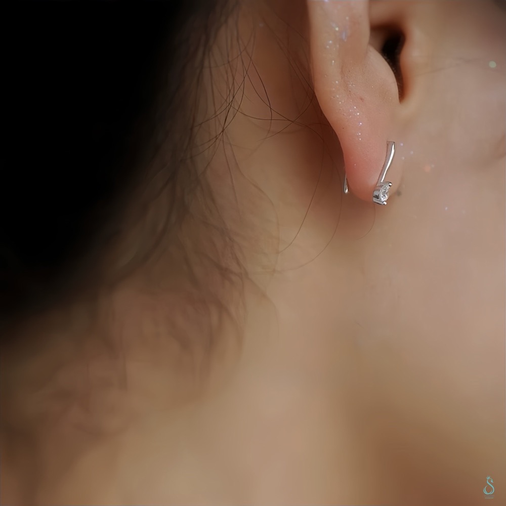 SUMMER韓 銀飾💫［925純銀］簡約百搭單鑽耳勾耳環 超閃圓鑽耳環 正韓 純銀耳環 純銀飾品-細節圖4