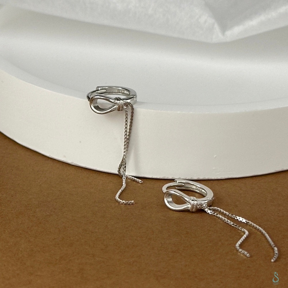 SUMMER 銀飾💫［925純銀］簡約流線耳環 易扣式 修飾小V臉 流蘇耳扣耳環 純銀耳環 純銀飾品-細節圖6