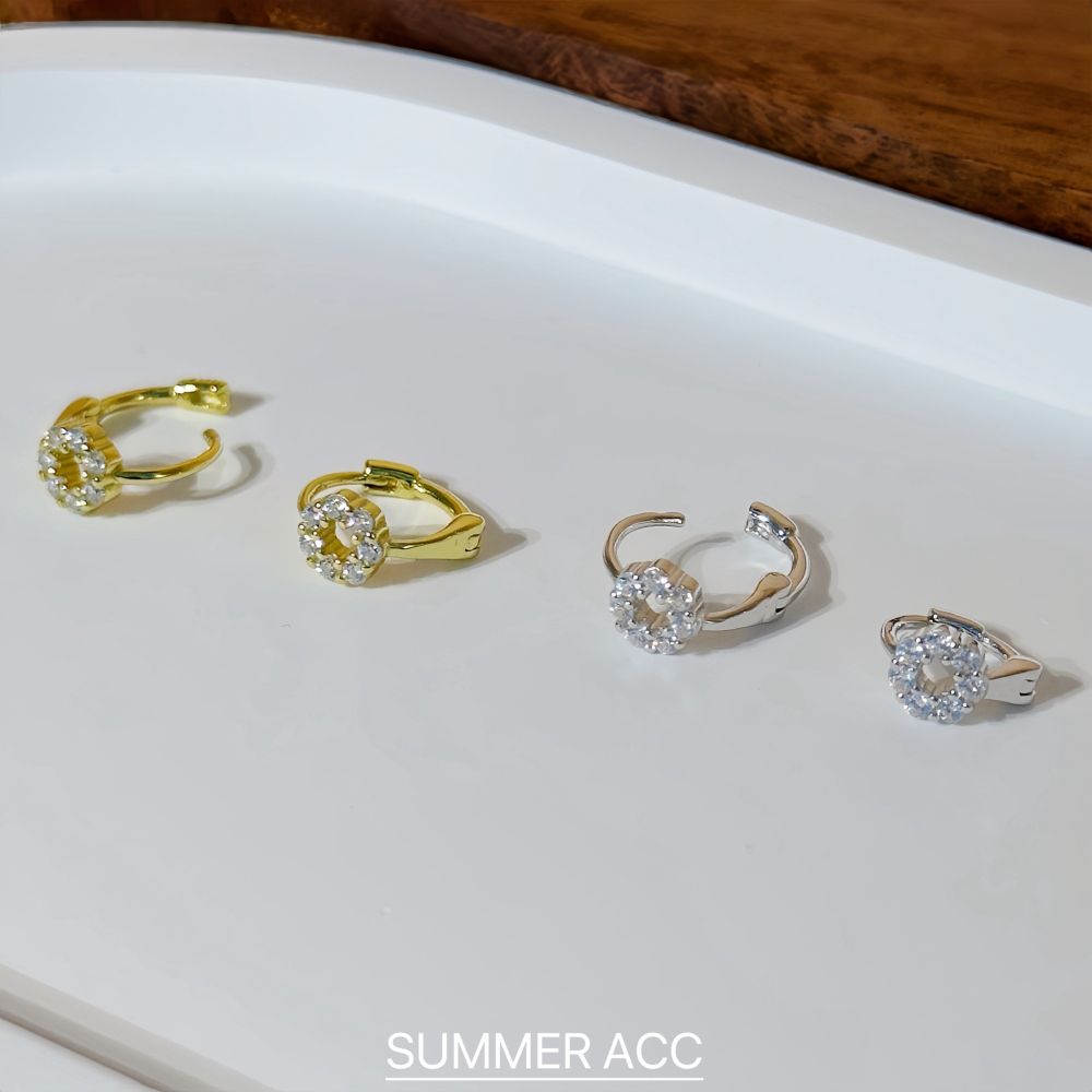 SUMMER韓 銀飾💫［925純銀］排鑽小圓扣✨閃亮鑽圈圈 純銀耳環 耳骨環 迷你貼耳 耳扣耳環 正韓 圈圈耳環-細節圖6