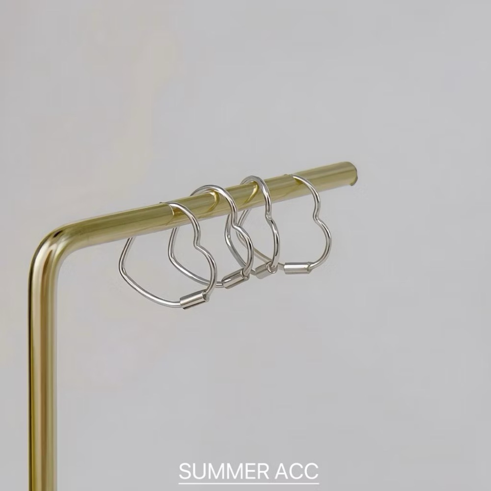 SUMMER 銀飾💫［925純銀］🤍簡約愛心耳環 純銀耳環 養耳 洗澡睡覺不用摘 心型 易扣式耳環 純銀飾品-細節圖5