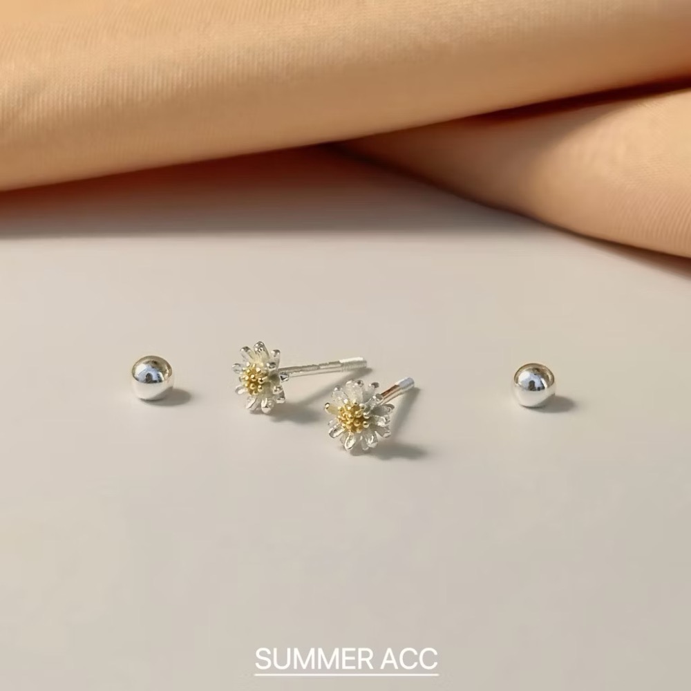 SUMMER 銀飾💫［S999足銀］璀璨立體雛菊花轉珠耳環 小雛菊 鎖珠式耳環 純銀耳環 純銀飾品-規格圖9