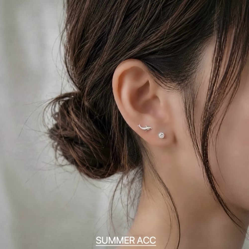 SUMMER 銀飾💫［925純銀］🐬夢幻海豚閃鑽耳環 愛心 星星 圓鑽純銀耳環 迷你耳環 純銀飾品-細節圖3