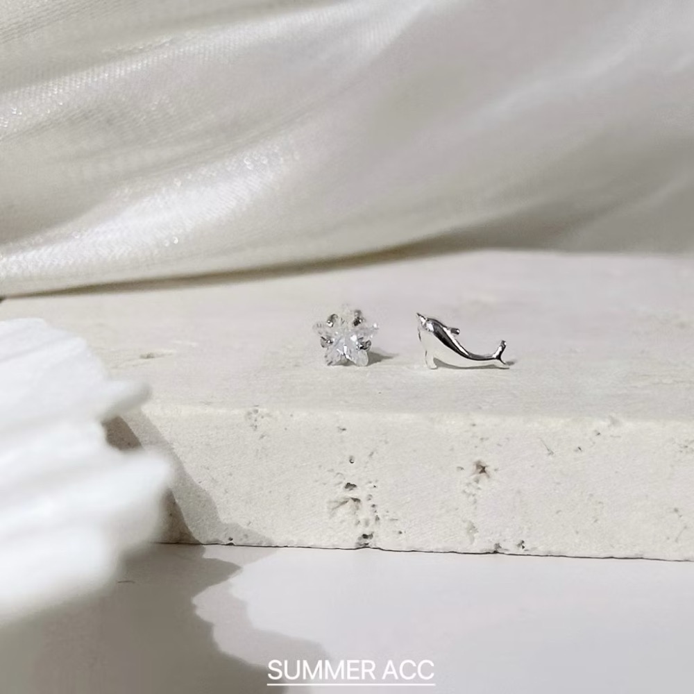 SUMMER 銀飾💫［925純銀］🐬夢幻海豚閃鑽耳環 愛心 星星 圓鑽純銀耳環 迷你耳環 純銀飾品-規格圖9