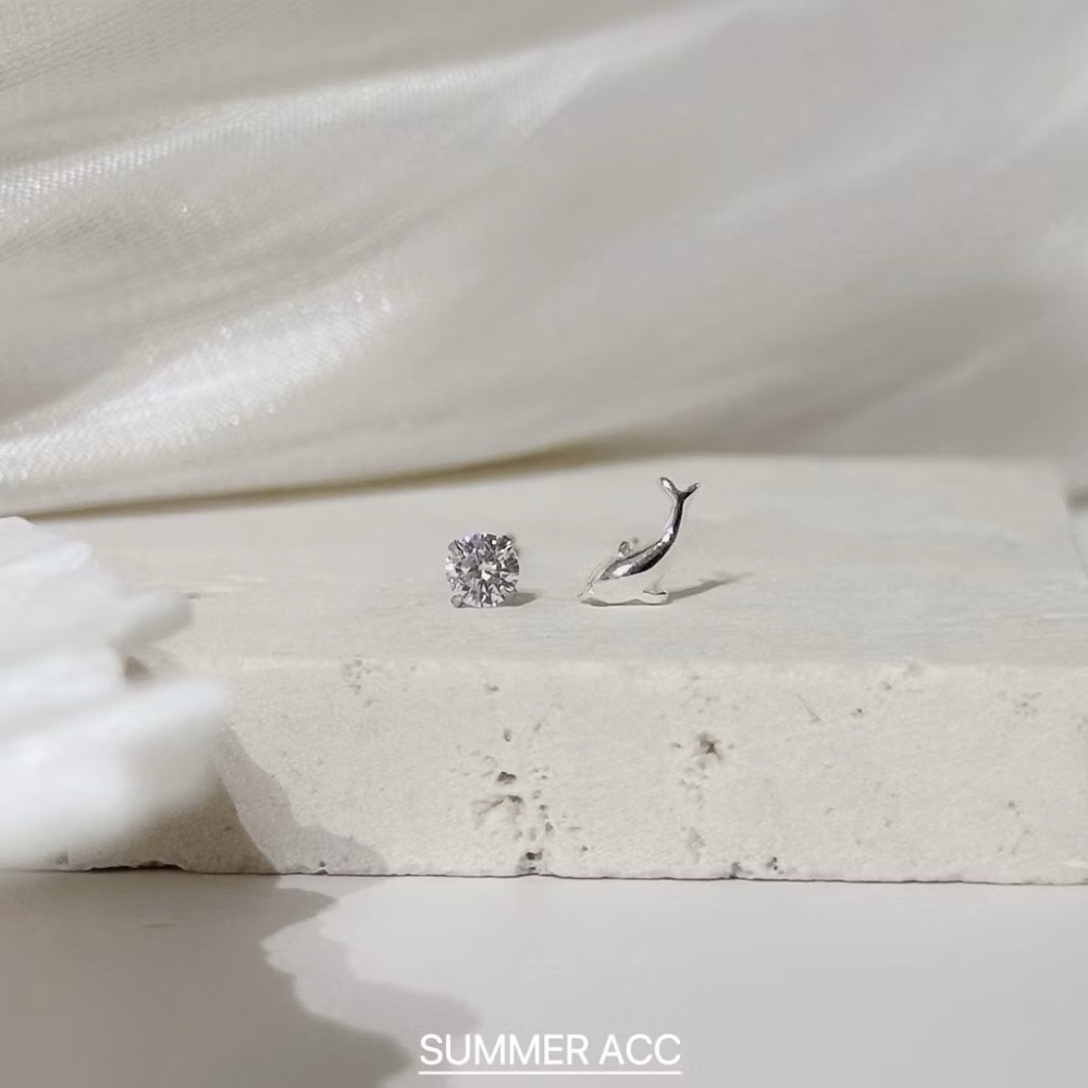 SUMMER 銀飾💫［925純銀］🐬夢幻海豚閃鑽耳環 愛心 星星 圓鑽純銀耳環 迷你耳環 純銀飾品-規格圖9